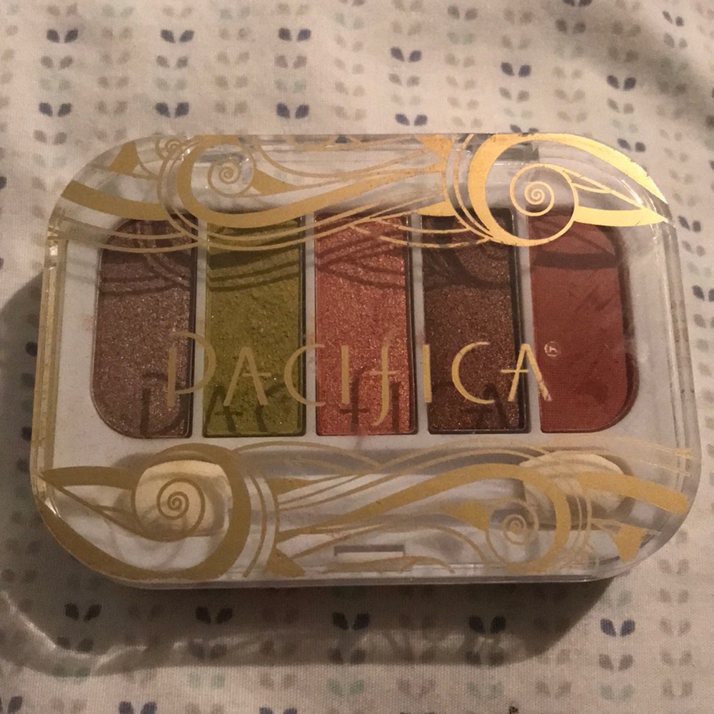 Pacifica Eyeshadow